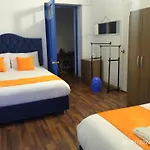 Pardos House Inn