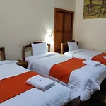 Hostal Andenes De Alabado