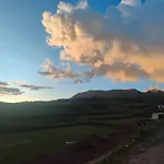 Kapaq Country House