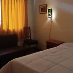 Hostal Santa Ana