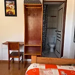 Big Vacation Hostel