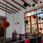 La Maison De Frida