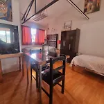 Ig Suites & Apartment
