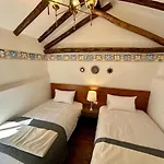 Cozy Cultural Home 7 Angelitos