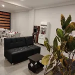 Mmarros Inn