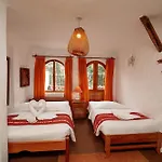 Hostal Madre Tierra