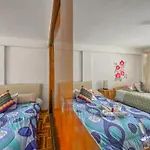 Family Room By The Aqueduct