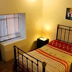 La Casa Feliz
