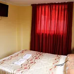 Hostal Alameda