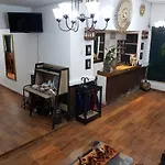 Maria Angola Hotel
