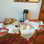 Anais Hostel