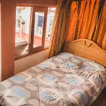 Tupackers Hostel