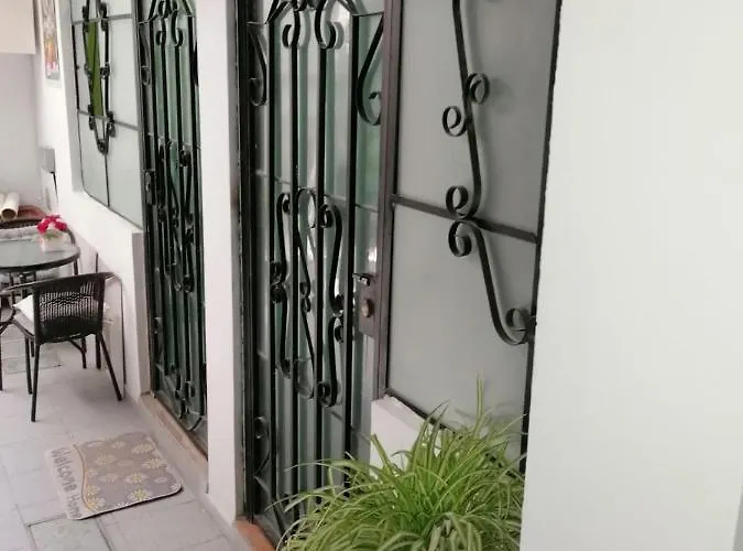 Cecy\'S House