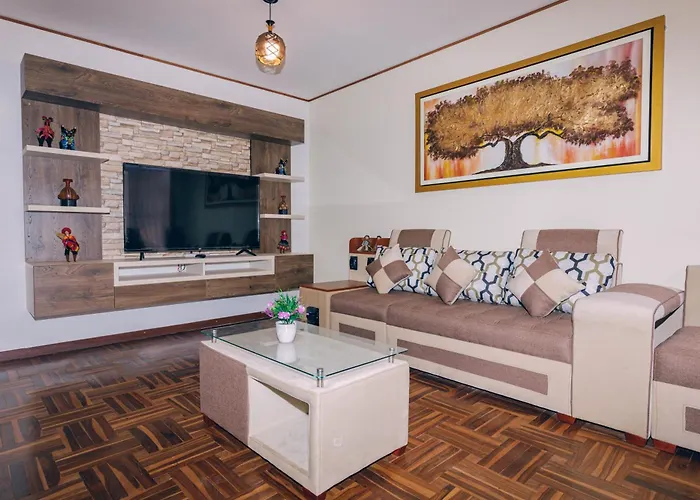 Pakarina House