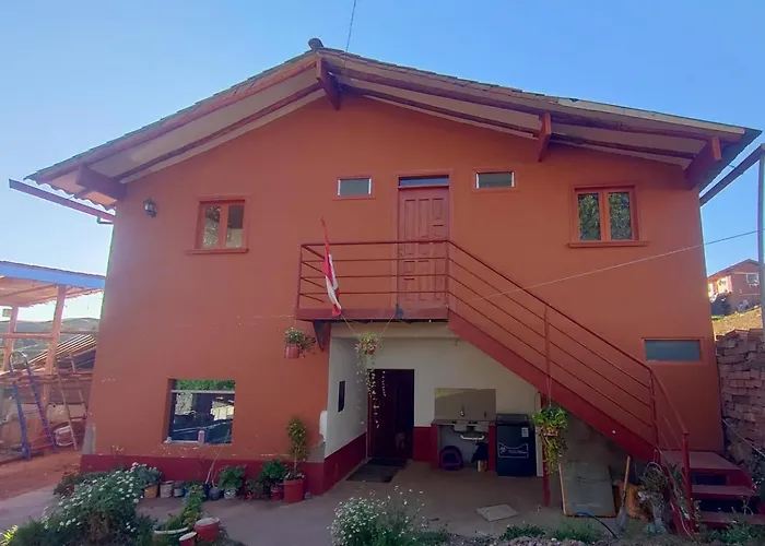 Kapaq Country House