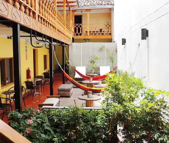 Puriwasi Hostels