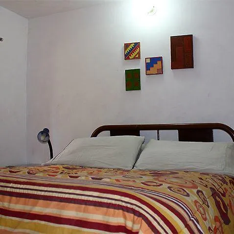 La Casa Feliz