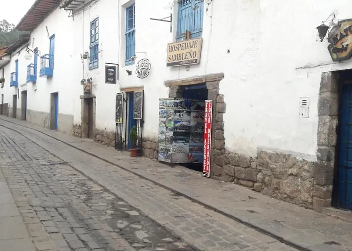 Yuri\'S Sanbleno II Hostel