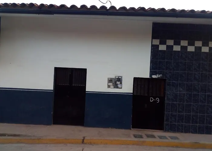 Casa Hospedaje Leyva