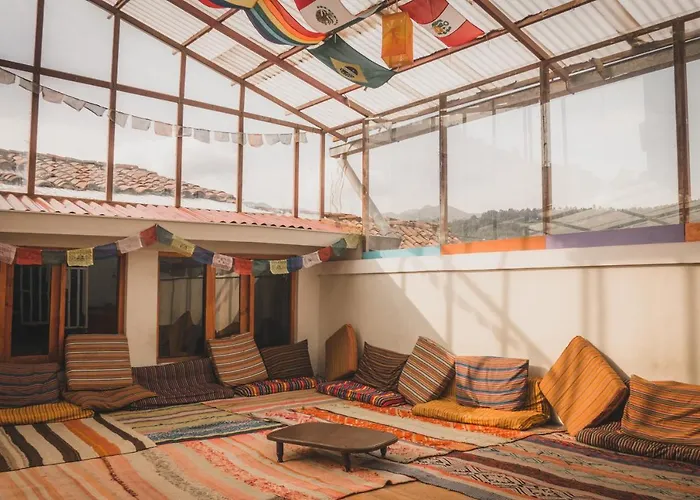 Tupackers Hostel