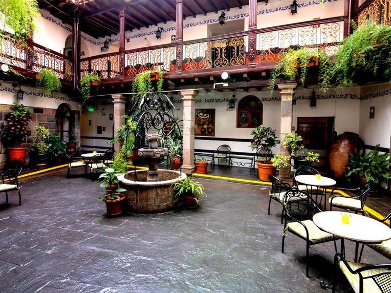 Hacienda Plaza Hotel 3*