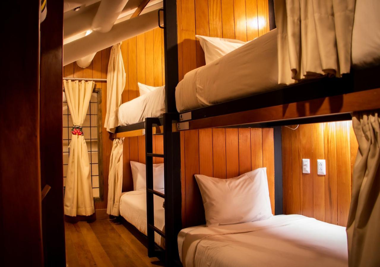 Nao Victoria Hotel