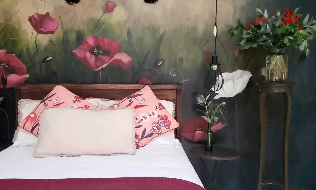 Ninos Fierro Hotel 2*
