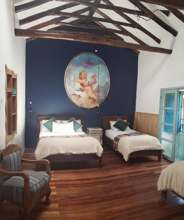 Ninos Fierro Hotel 2*