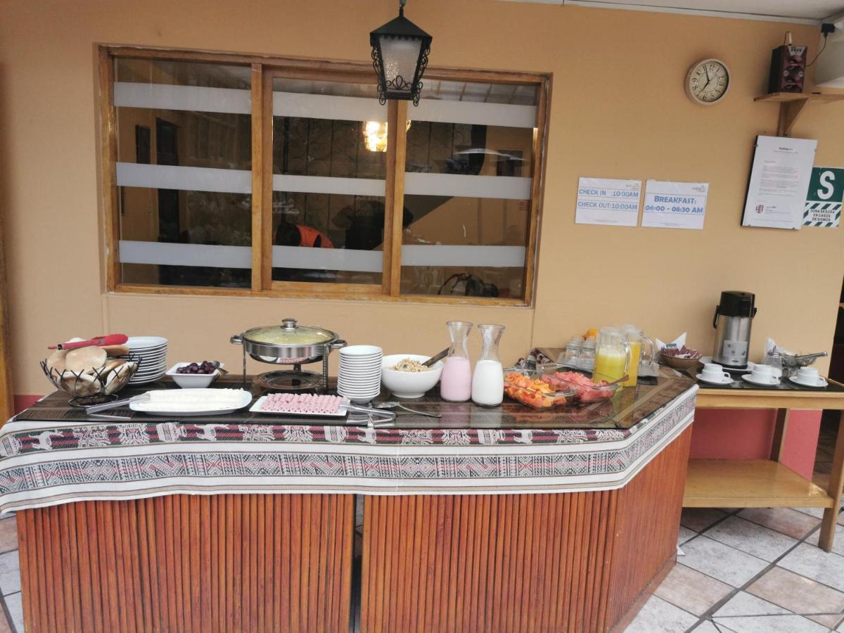 Hostel Andenes De Saphi *