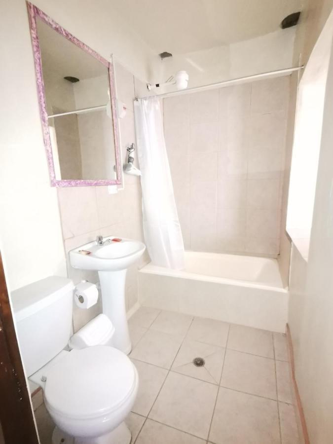 Hugos House Bed & Breakfast