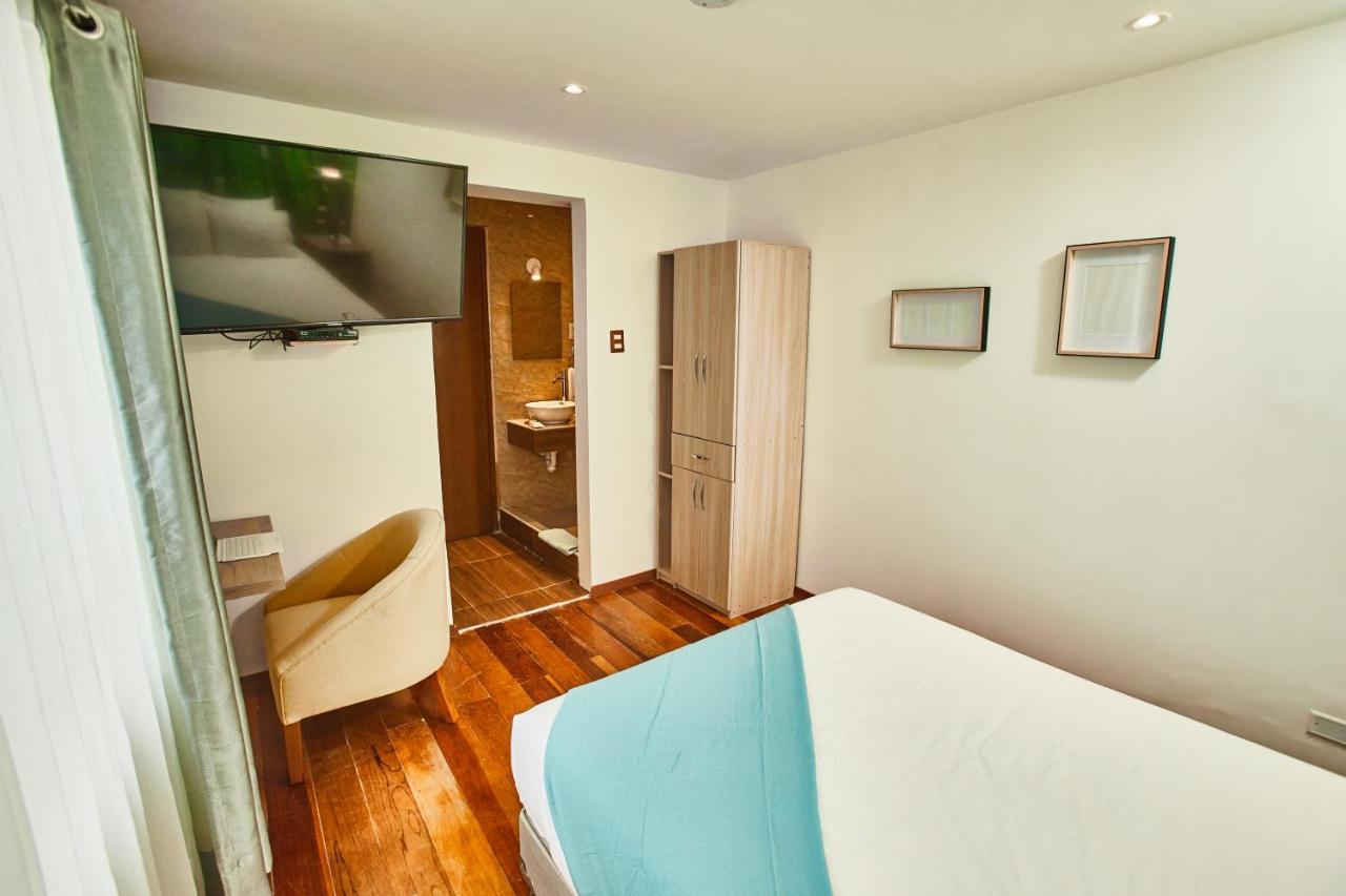 Hotel Inti Tampu
