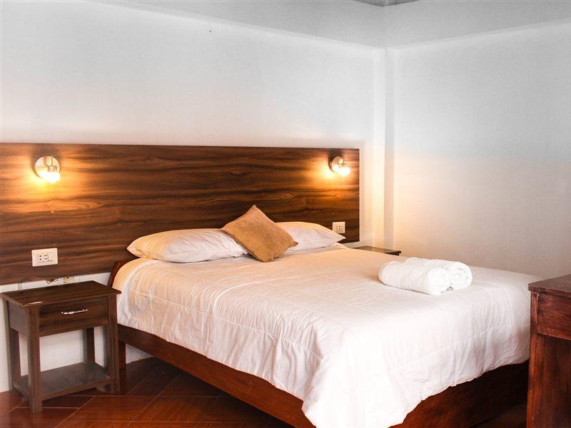 San Blas Plaza Bed & Breakfast 2*