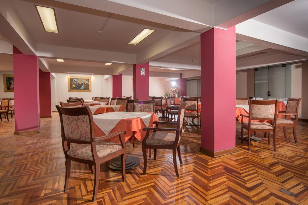 Qarmenqa Hotel