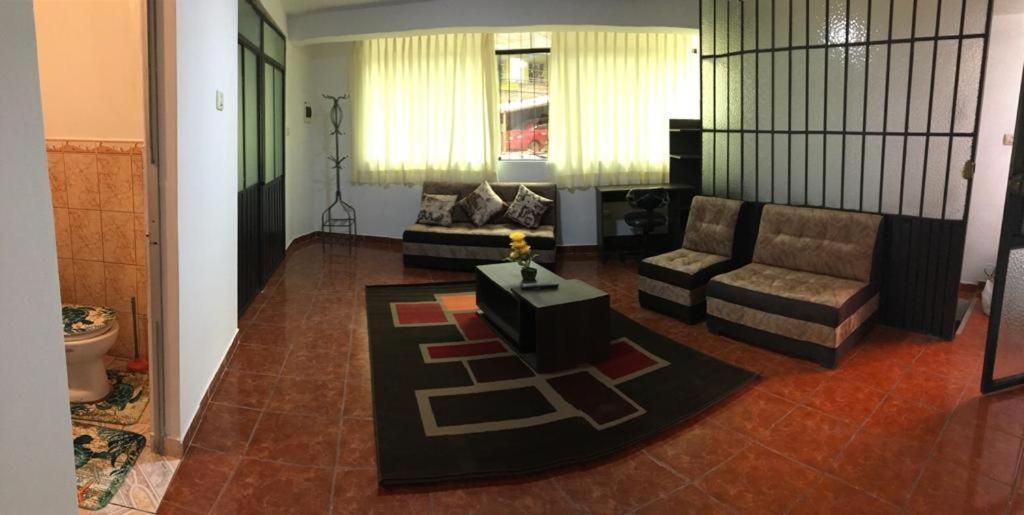 Familiar Entero X5 Apartment
