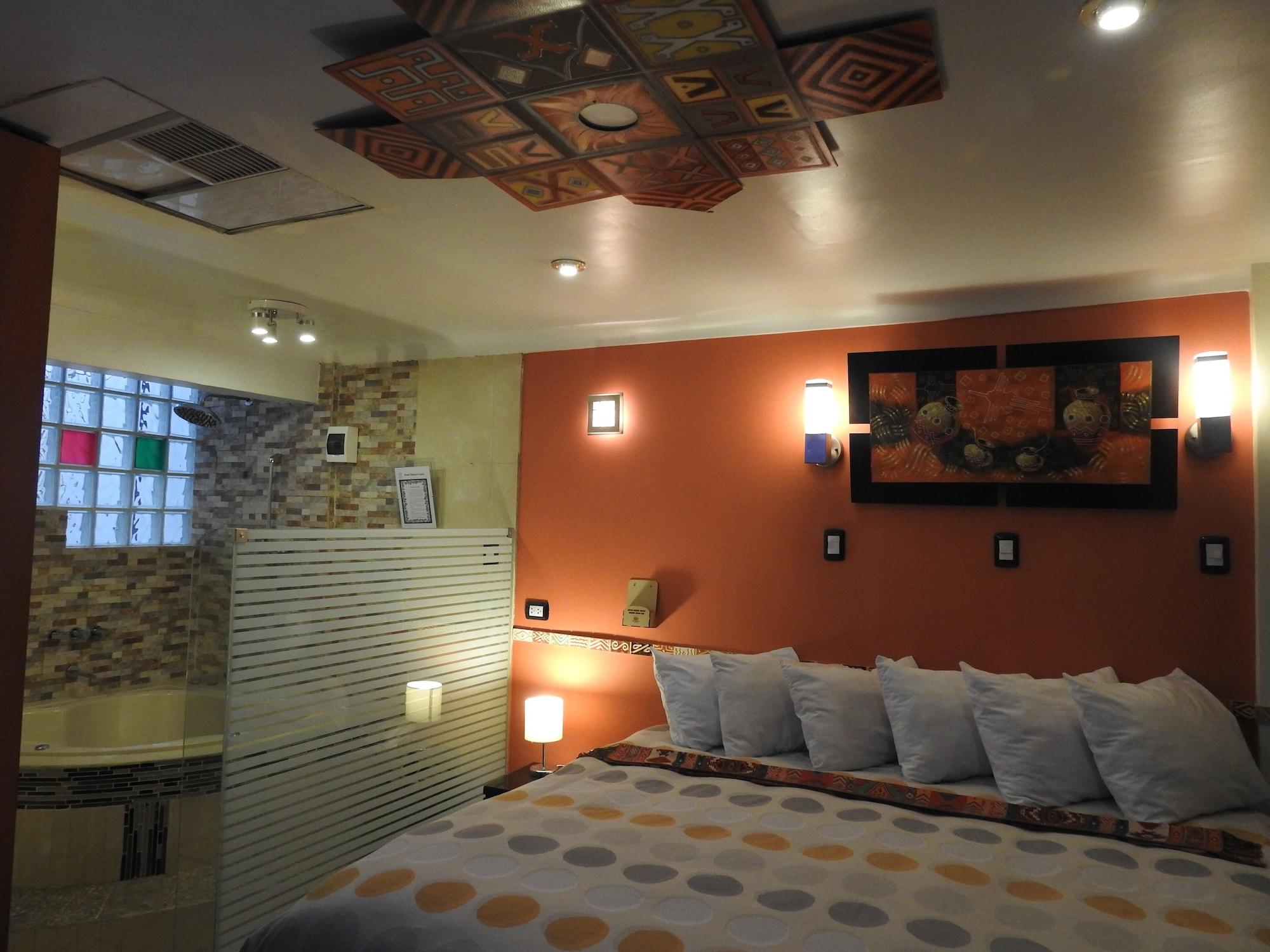Manco Capac Hotel 3*