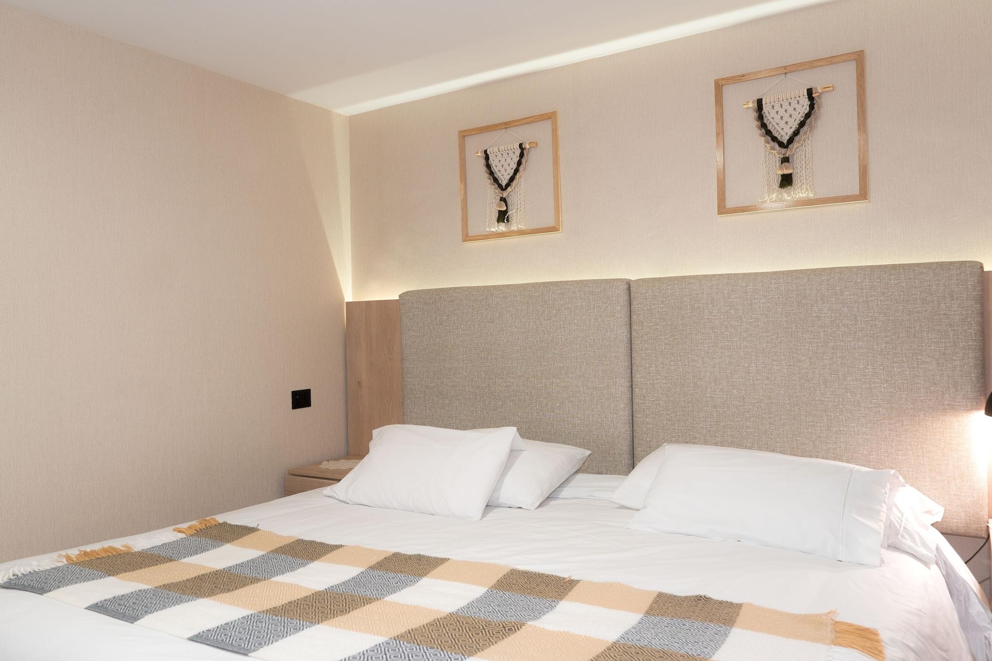 Hotel Torre Dorada 3*