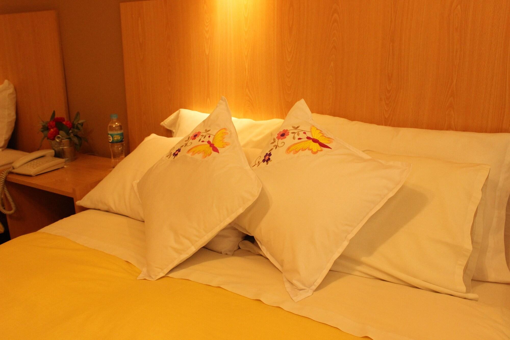 Intiwatana Boutique 2*