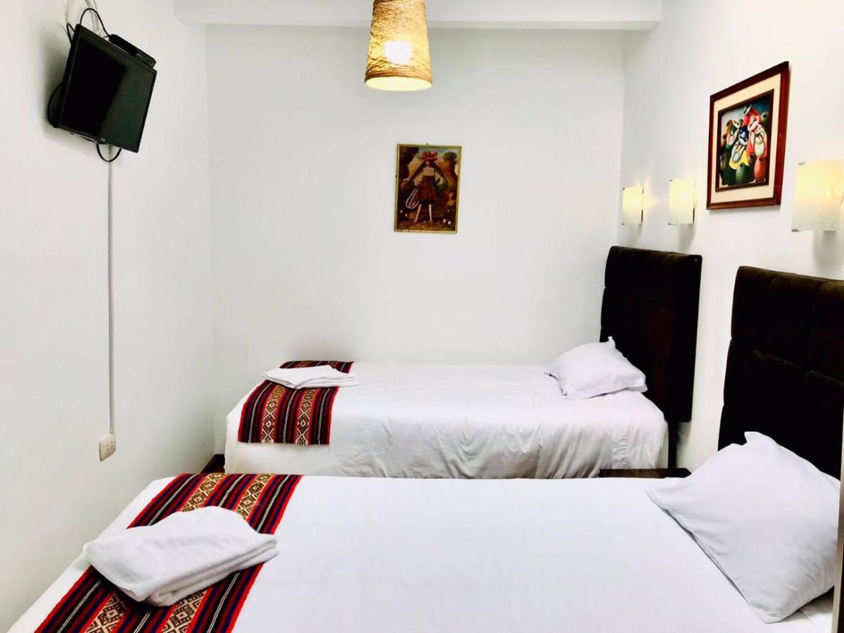 Backpacker Hotel *