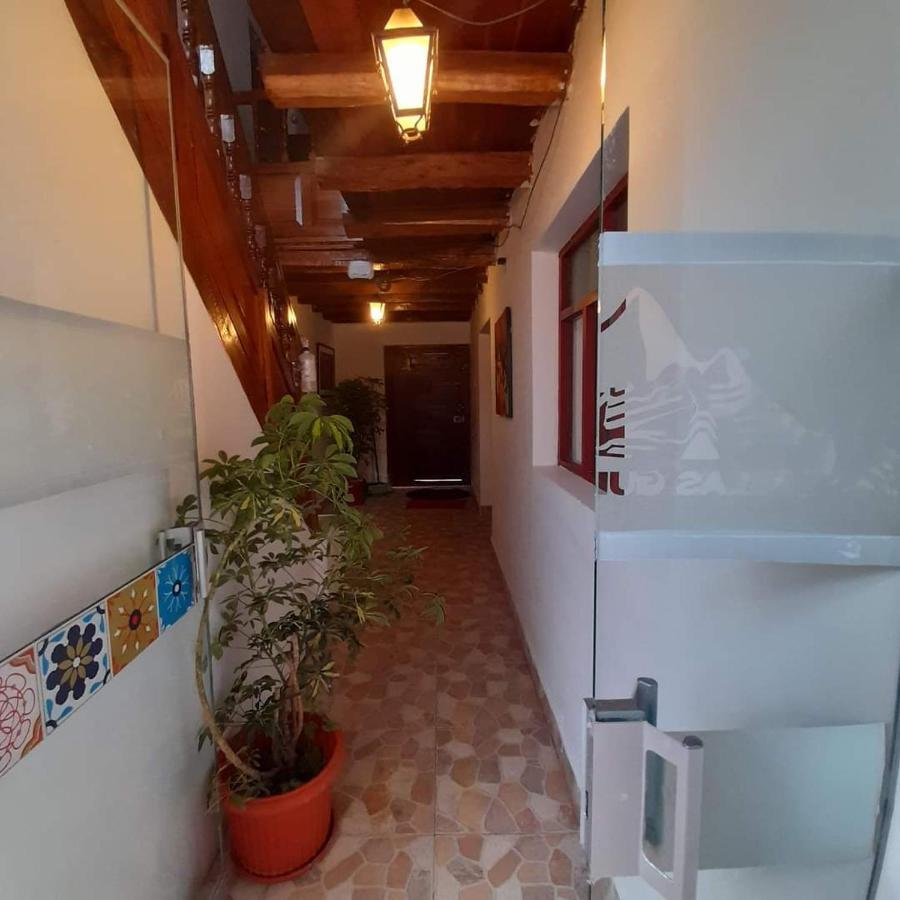 Mágico San Blas Hostal