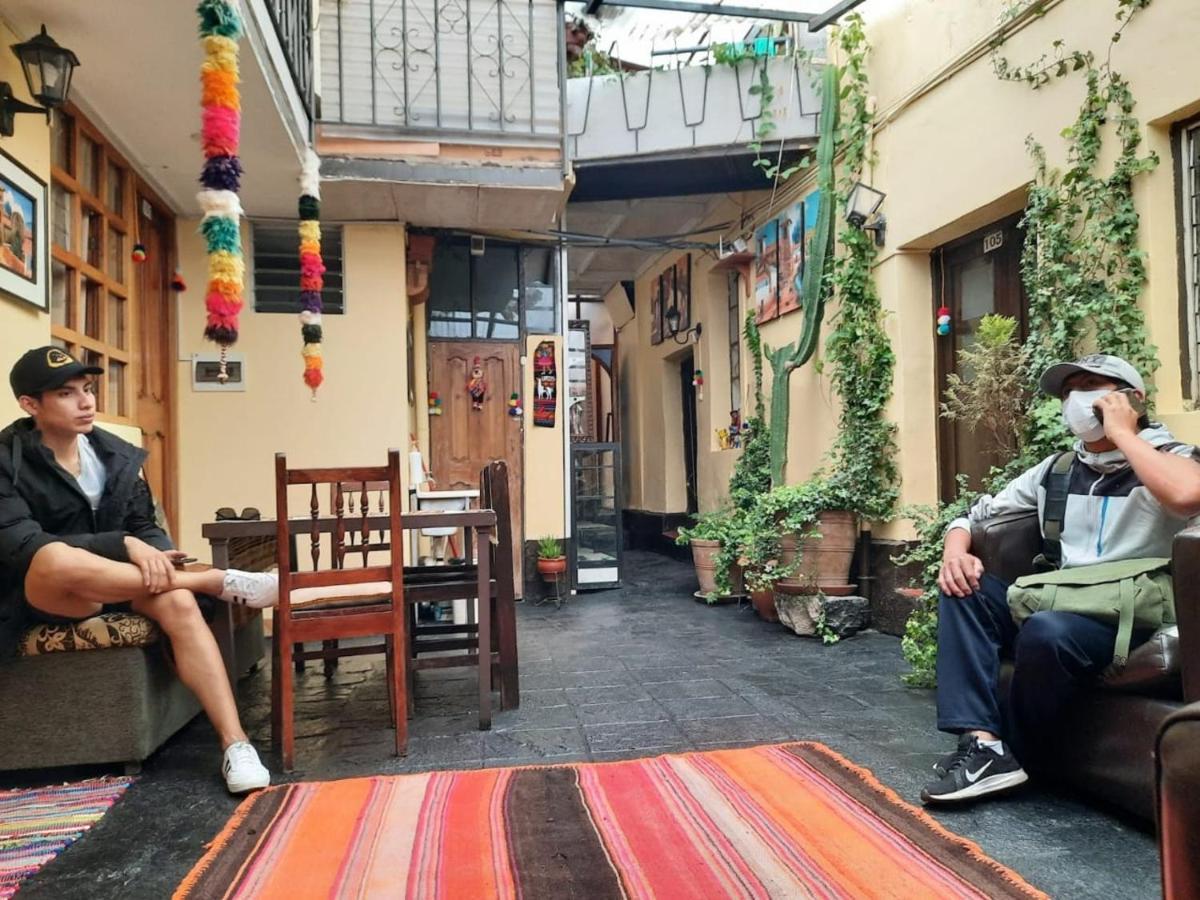 Acomodação com café da manhã  La Casa De Redy