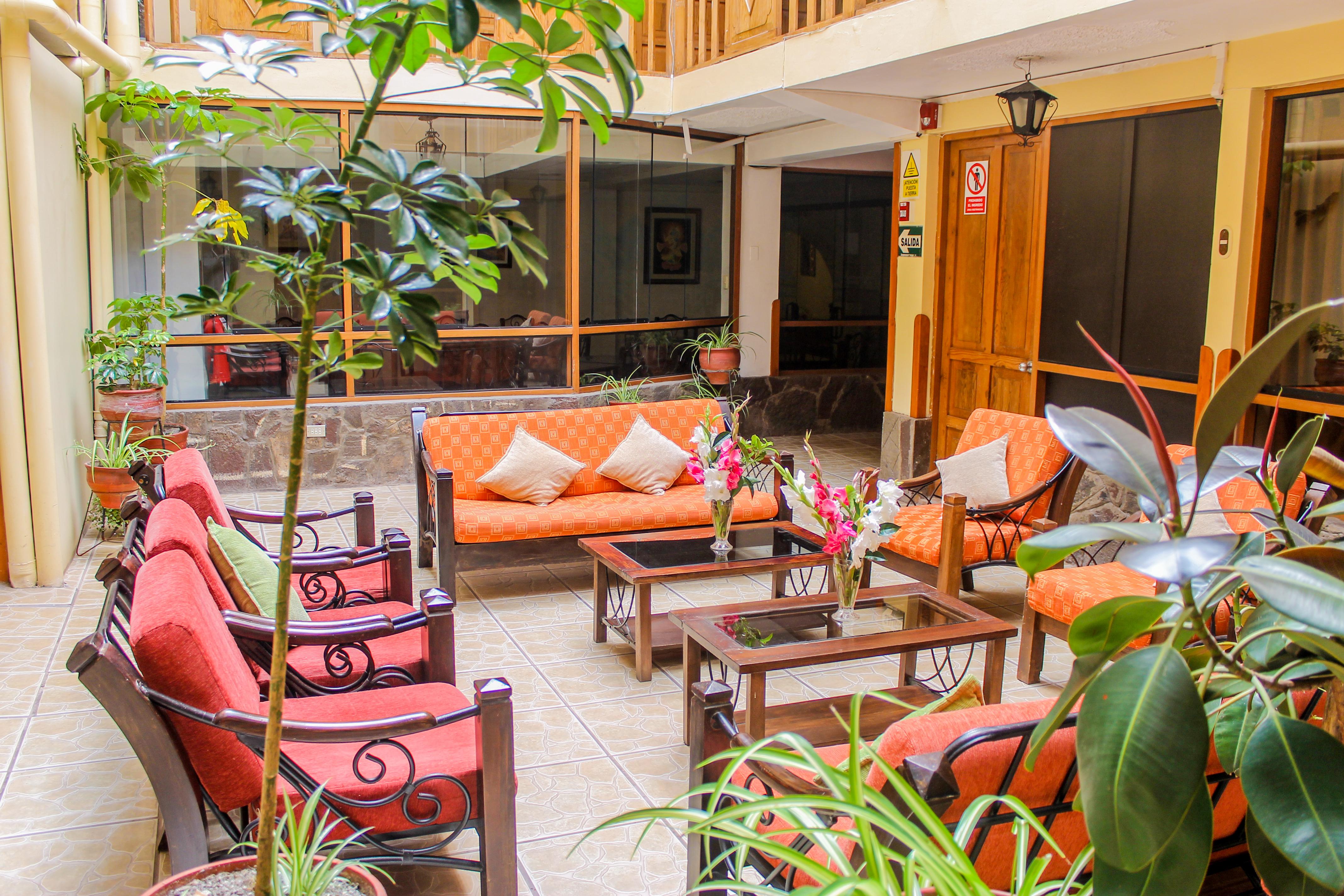 San Blas Plaza Bed & Breakfast 2*