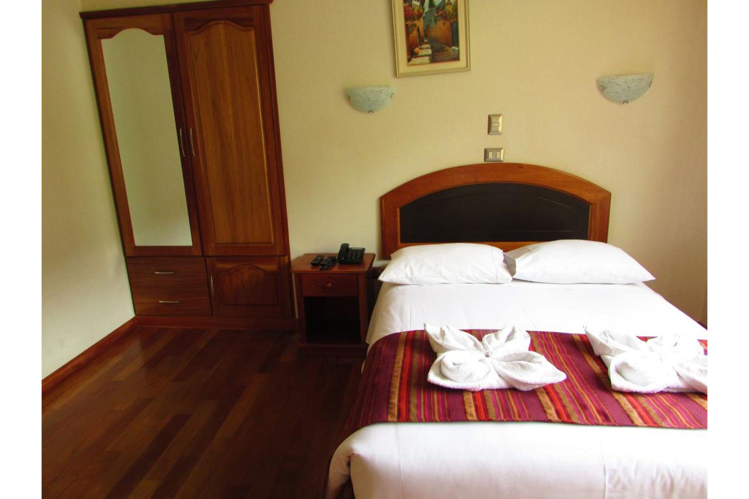 Cascada Del Inka Hotel