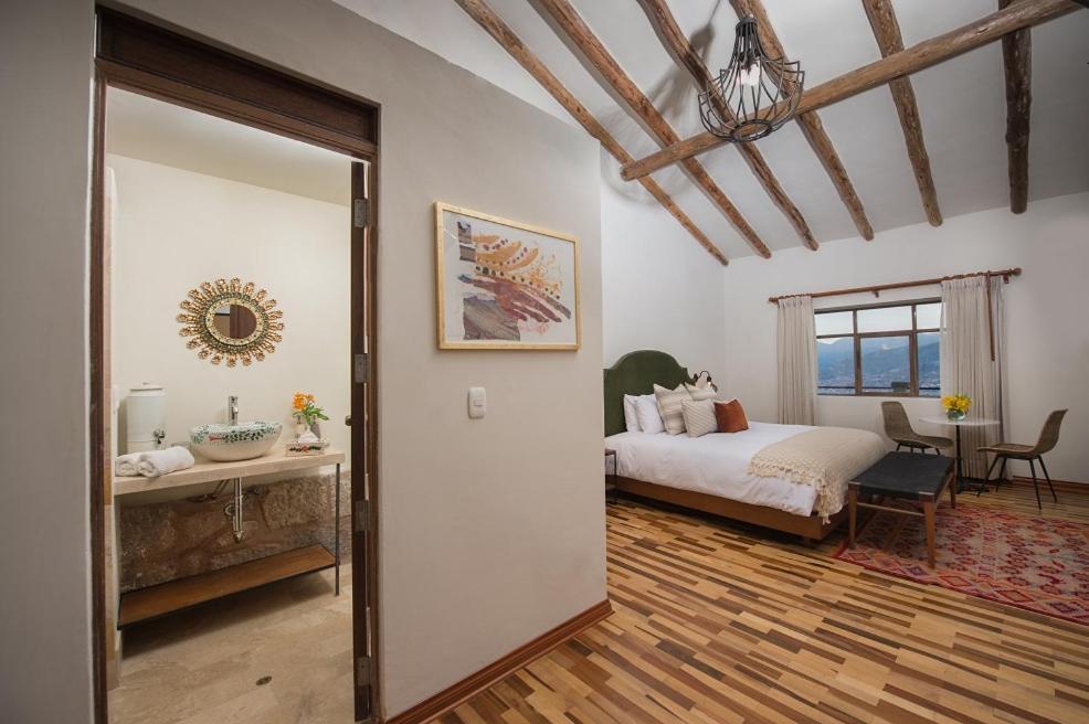 Palacio Manco Capac By Ananay Cusco
