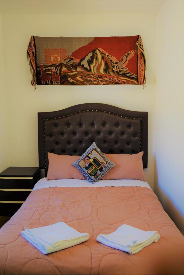 Kusichiq House Hostel