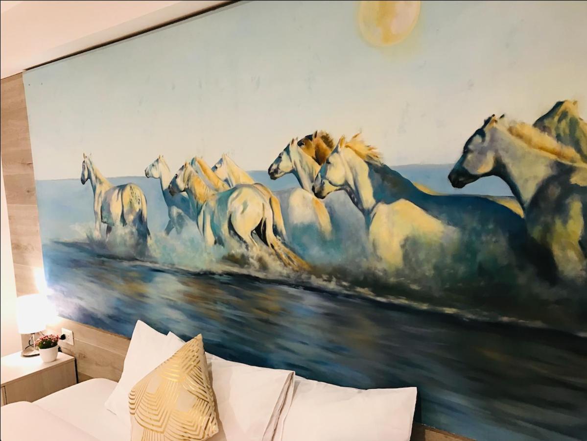 Peru Hotel *