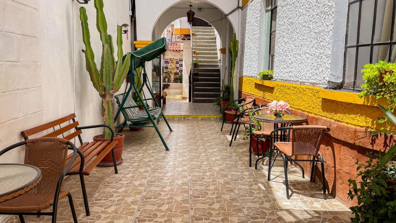 Retamas Hotel