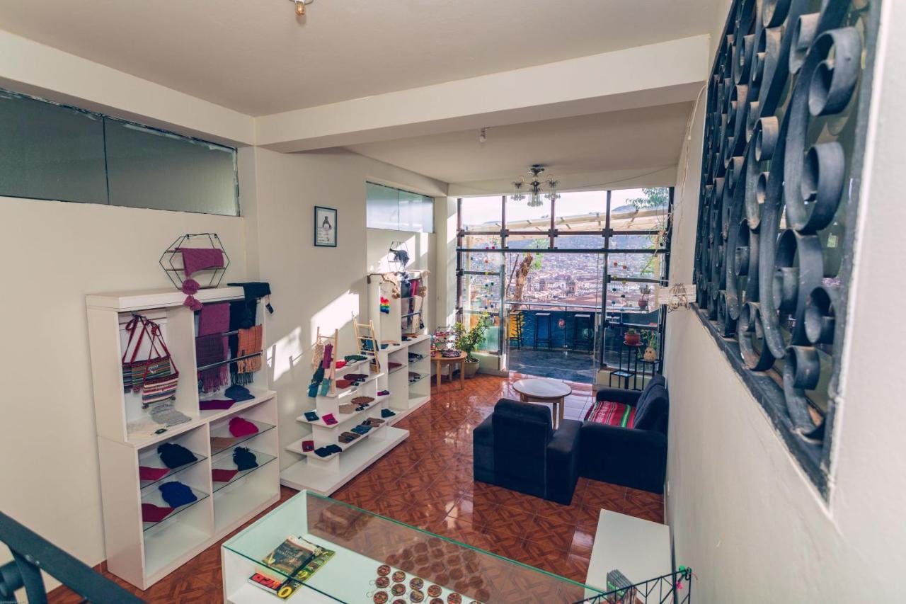 Hostel Apuhouse