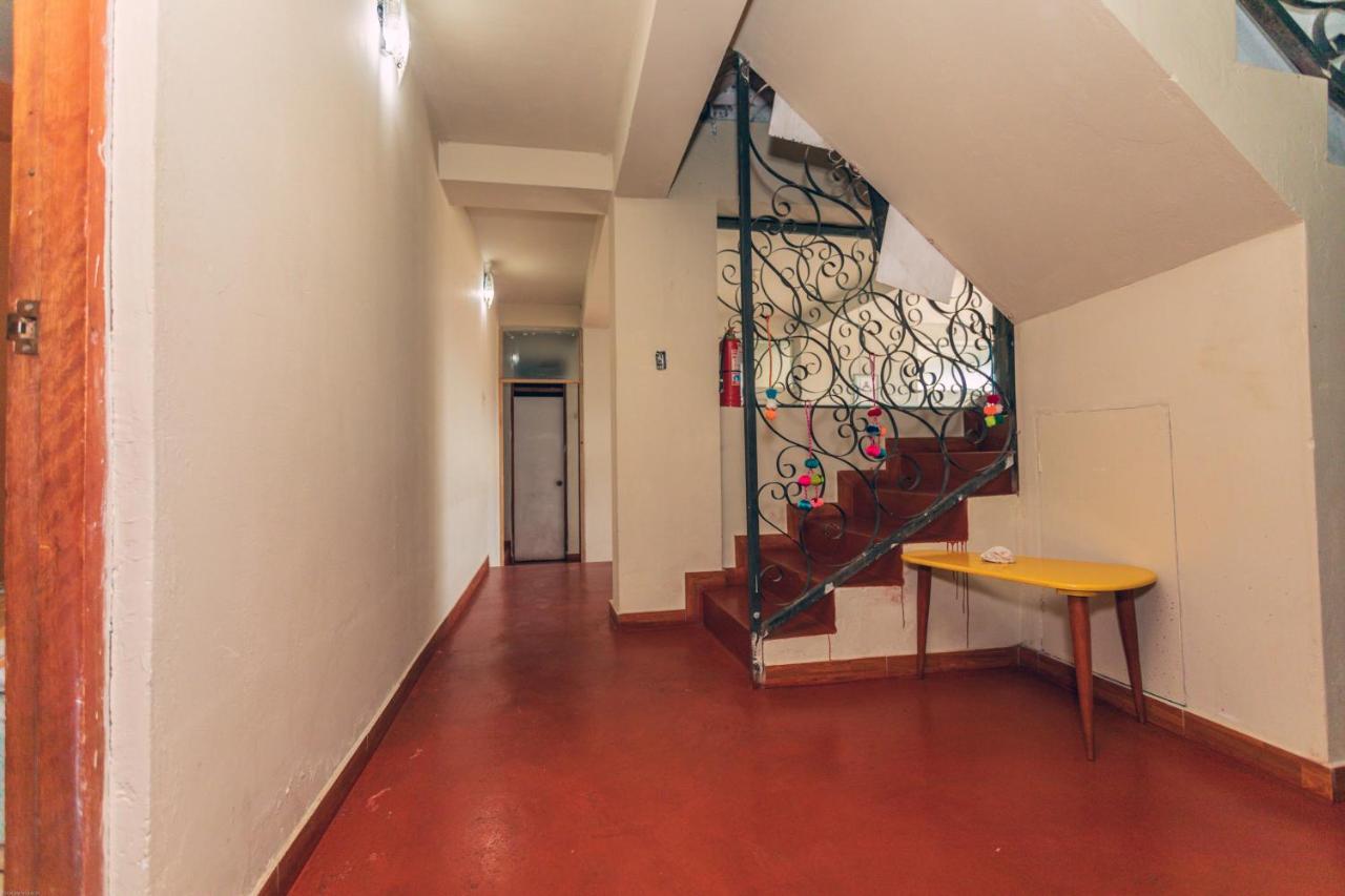 Apuhouse Hostel Cusco