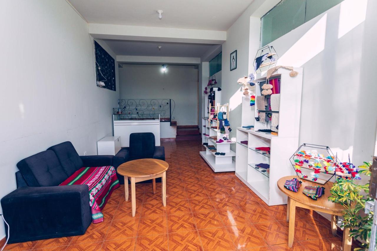 Hostel Apuhouse Cusco