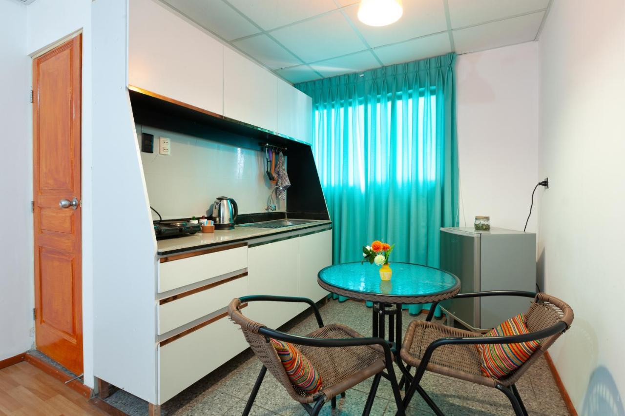 Magic Apartment